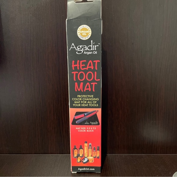 Agadir HEAT TOOL MAT Protective Color Changing Mat for All Your Heat Tools (NIB) - Picture 3 of 4